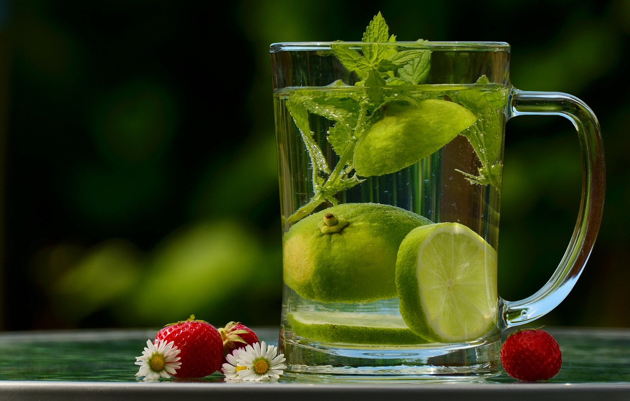 2. Revitalizing Detox Drinks: Nature's Elixir for Your Health